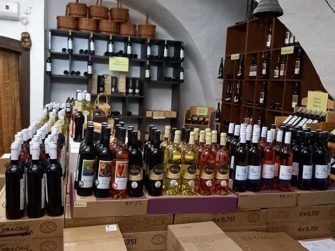 Vína ve vinotéce ONV
